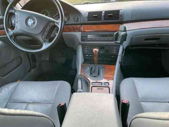 BMW 525 Helsinki