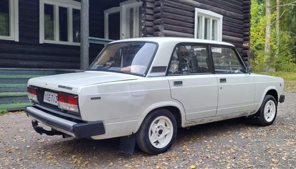 Lada 2105 Tampere - valokuva 6