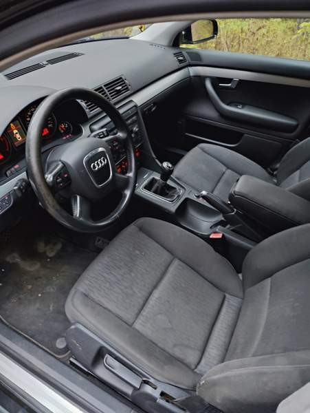 Audi A4 Multia - изображение 5