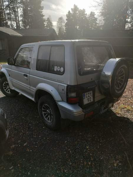 Mitsubishi Pajero Macau - valokuva 3