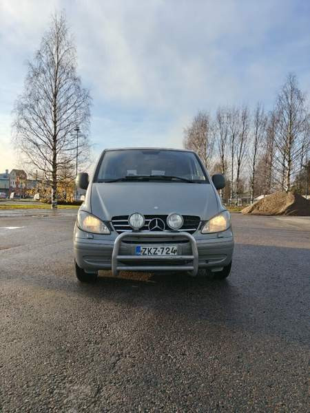 Mercedes-Benz 115 Tampere - valokuva 1