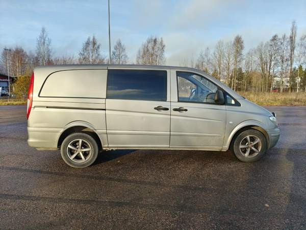 Mercedes-Benz 115 Tampere - valokuva 2