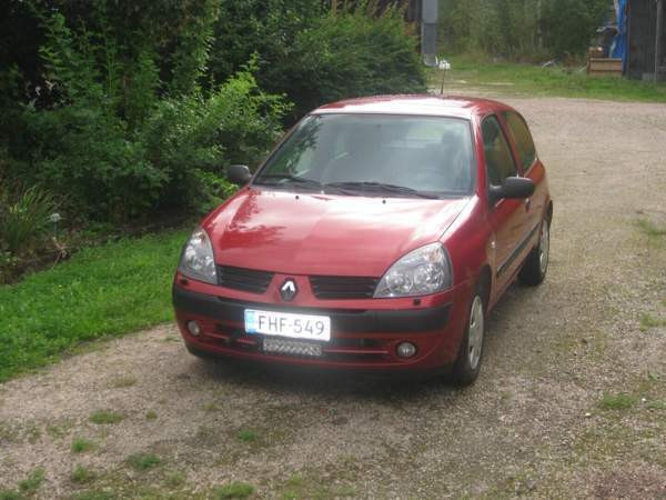 Renault Clio Pöytyä - valokuva 8