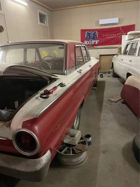 Ford Fairlane Hämeenkyrö - valokuva 4