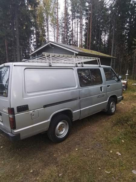Toyota Hiace Sulkava - изображение 2