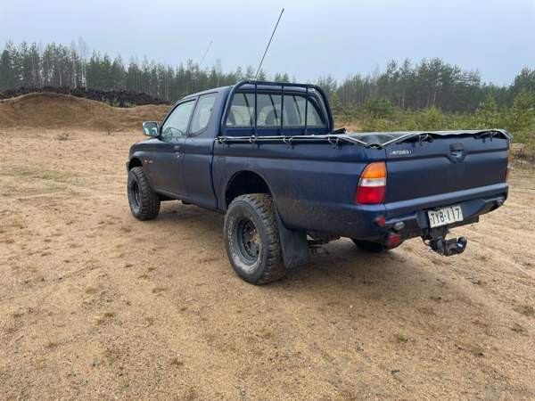 Mitsubishi L200 Laihia - valokuva 4