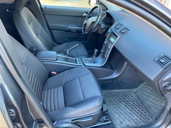 Volvo V50 Juupajoki - valokuva 8