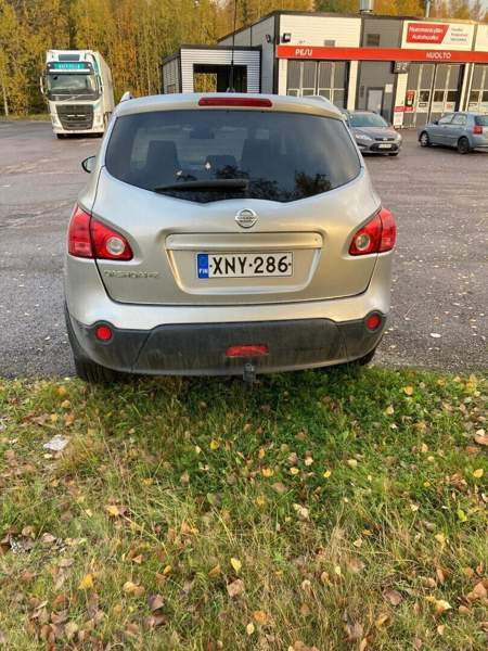Nissan Qashqai+2 Järvenpää - valokuva 2