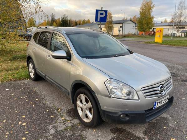 Nissan Qashqai+2 Järvenpää - valokuva 6