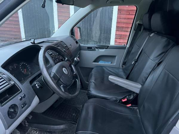 Volkswagen Transporter Luoto - valokuva 4