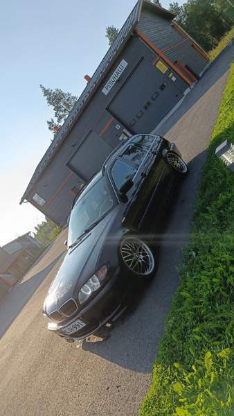 BMW 320 Himanka - valokuva 1