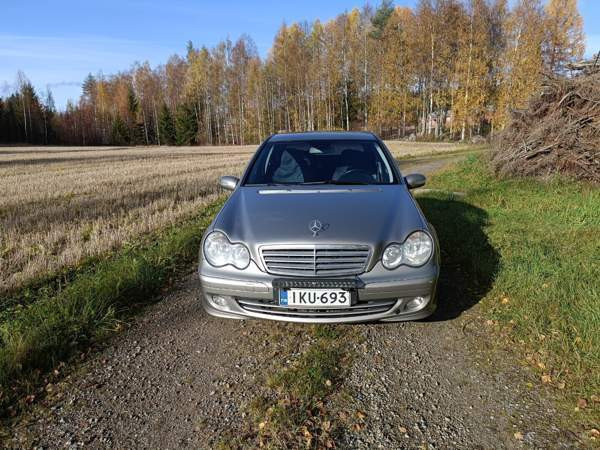 Mercedes-Benz C Enonkoski - valokuva 8