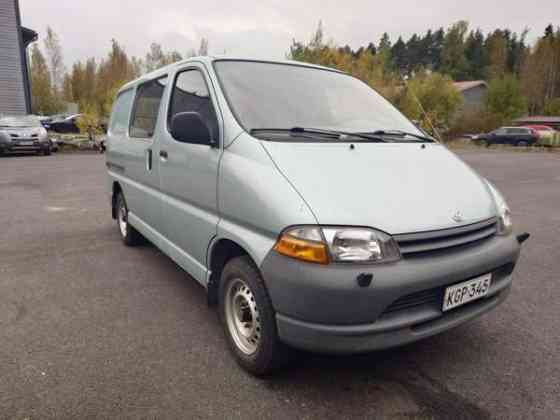 Toyota Hiace Каарина