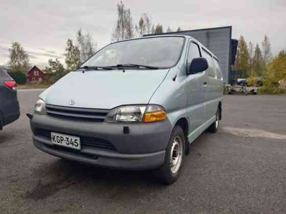 Toyota Hiace Каарина