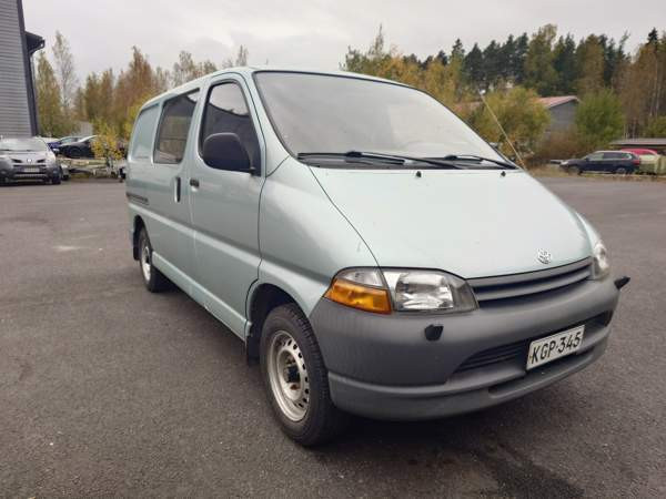 Toyota Hiace Kaarina - valokuva 2