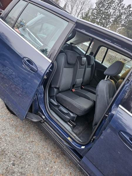 Ford C-MAX Grand Лемпяаля - изображение 7