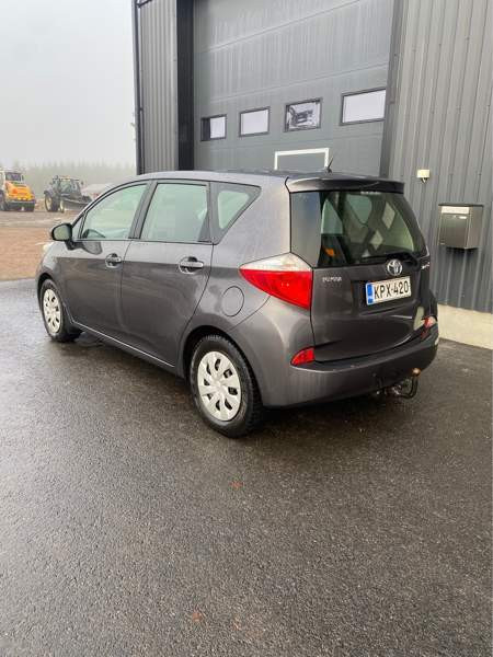 Toyota Verso-S Parkano - изображение 5