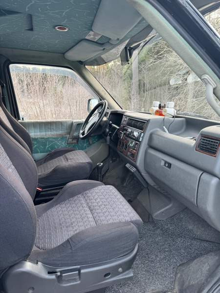 Volkswagen Transporter Йоэнсуу - изображение 8