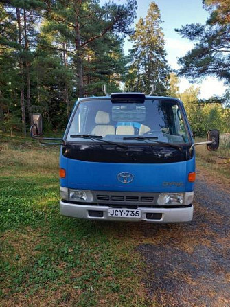 Toyota Dyna Dzhankoy - valokuva 2