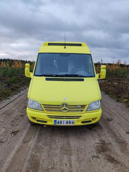 Mercedes-Benz Sprinter Valkeala - valokuva 2
