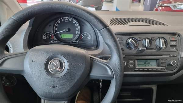 Skoda Citigo Helsinki - valokuva 7