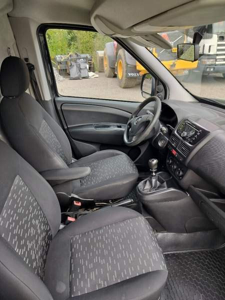 Opel Combo Haemeenlinna - photo 8