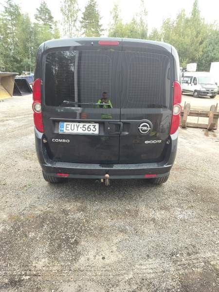 Opel Combo Haemeenlinna - photo 1