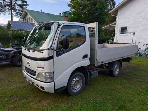 Toyota Dyna Каяни