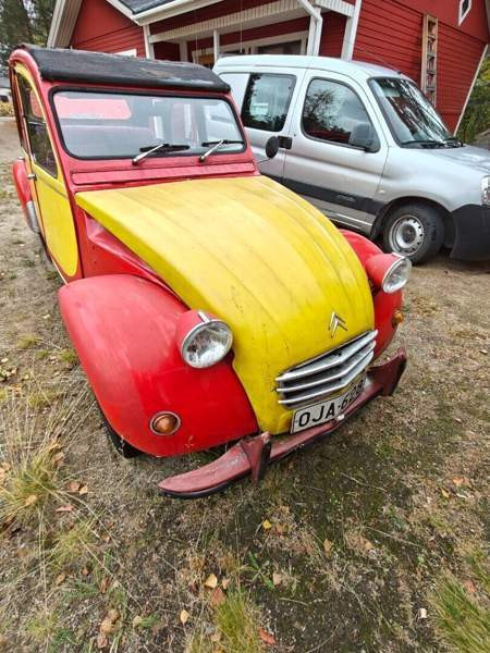 Citroen 2CV Lons-le-Saunier - photo 1