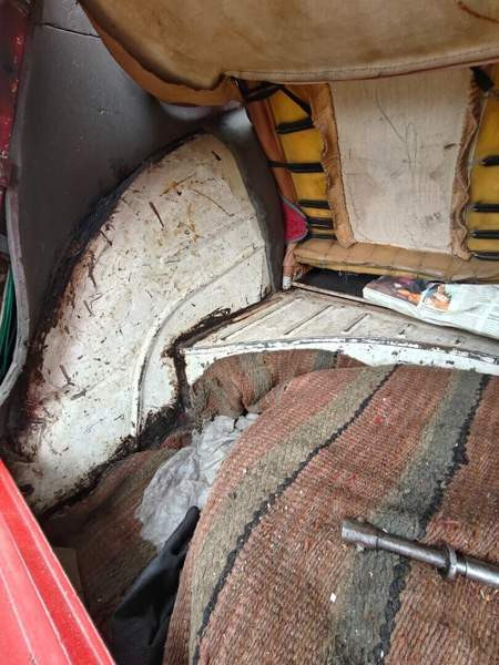 Citroen 2CV Lons-le-Saunier - photo 8