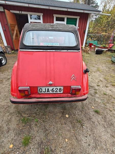 Citroen 2CV Lons-le-Saunier - photo 3