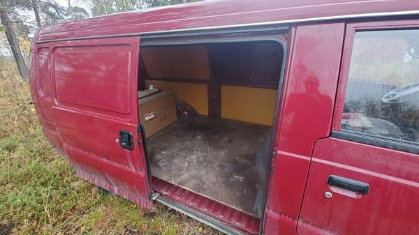 Mitsubishi L300 Лон-ле-Сонье - изображение 5