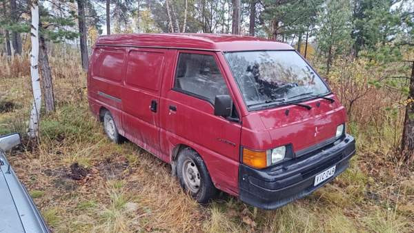 Mitsubishi L300 Лон-ле-Сонье - изображение 2