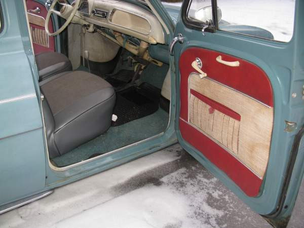 Renault Dauphine Hailuoto - valokuva 4