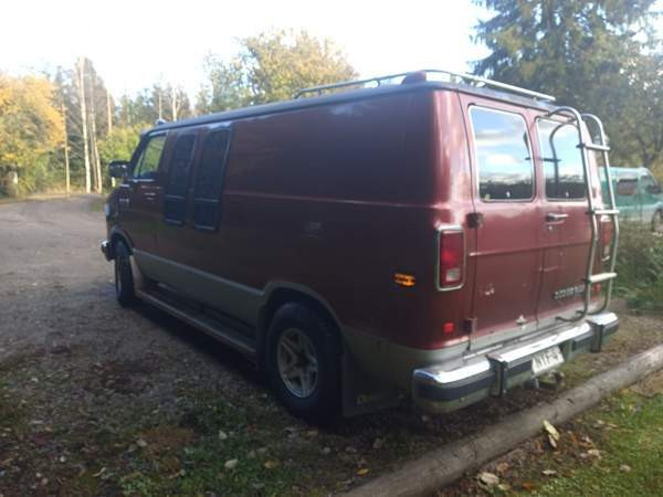 Dodge Ram B350 Eurajoki - изображение 4