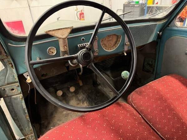 Renault Juvaquatre Мянтсяля - изображение 8