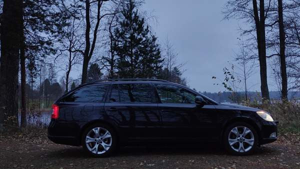 Skoda Octavia Luopioinen - valokuva 2