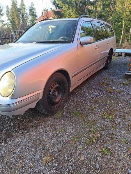 Mercedes-Benz 270 Kokemäki - valokuva 5