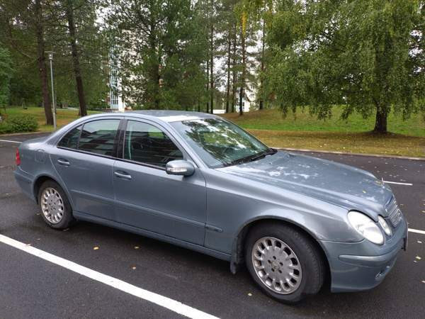 Mercedes-Benz 270 Глебычево - изображение 2