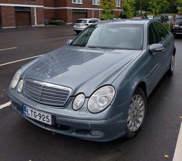 Mercedes-Benz 270 Глебычево - изображение 1