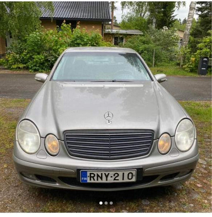 Mercedes-Benz 270 Лохья - изображение 2
