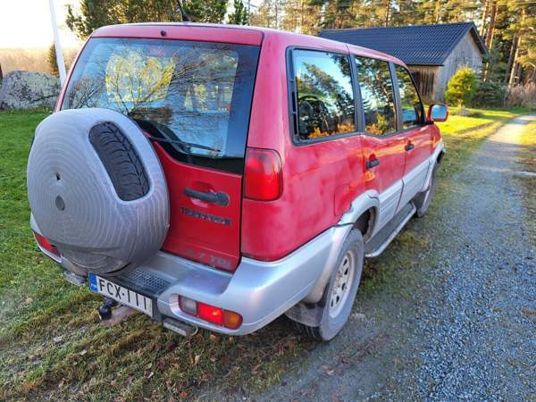 Nissan Terrano II Viitasaari - изображение 5
