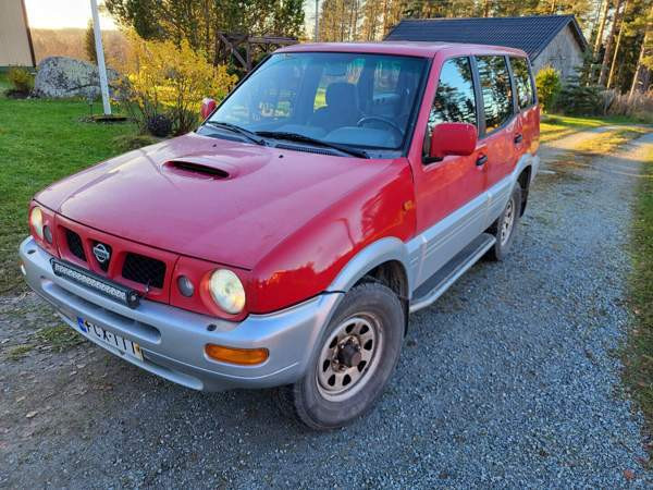 Nissan Terrano II Viitasaari – foto 1