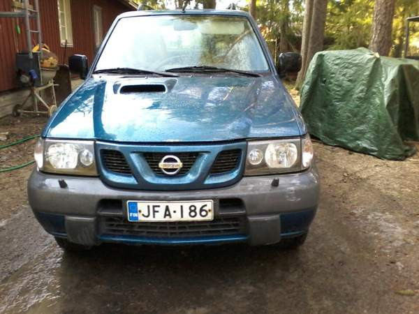 Nissan Terrano II Tarvasjoki - photo 1