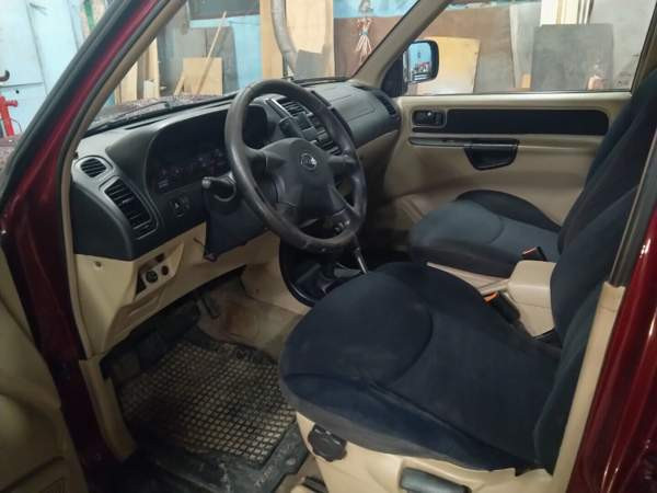 Nissan Terrano II Isokyrö - valokuva 5