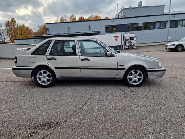 Volvo 440 Эспоо - изображение 4