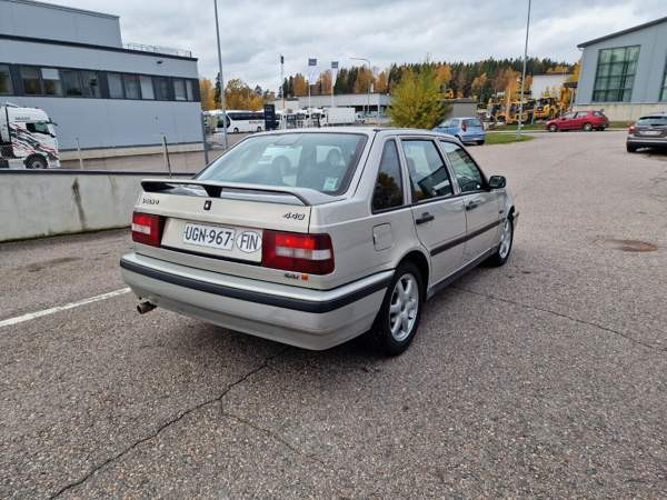Volvo 440 Эспоо - изображение 5