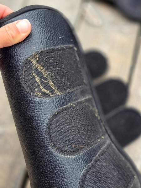 Lemieux mustat nahkaiset koulusuojat, XL Keuruu - photo 7