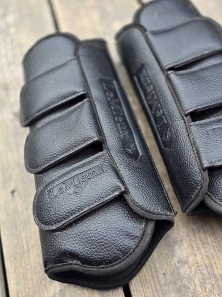 Lemieux mustat nahkaiset koulusuojat, XL Keuruu - photo 3