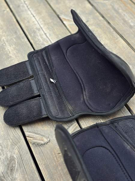 Lemieux mustat nahkaiset koulusuojat, XL Keuruu - photo 5